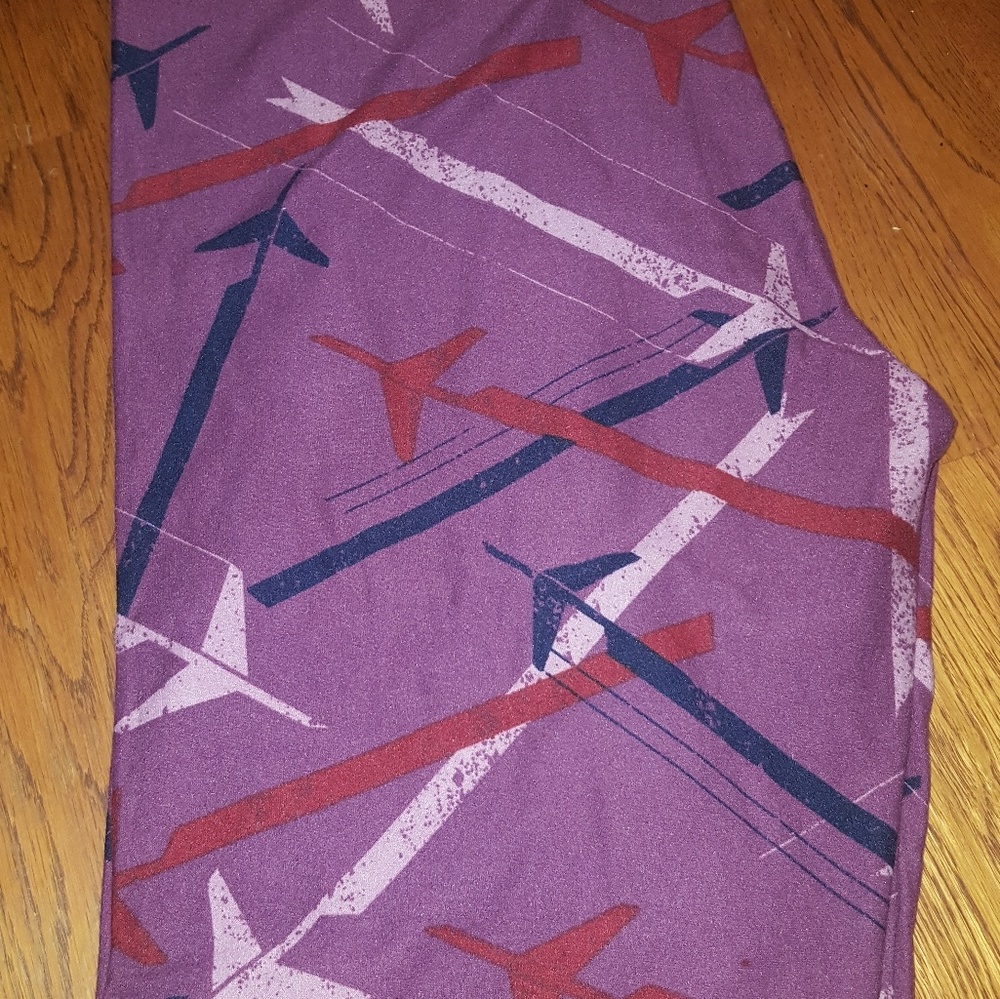 TC airplane leggings new